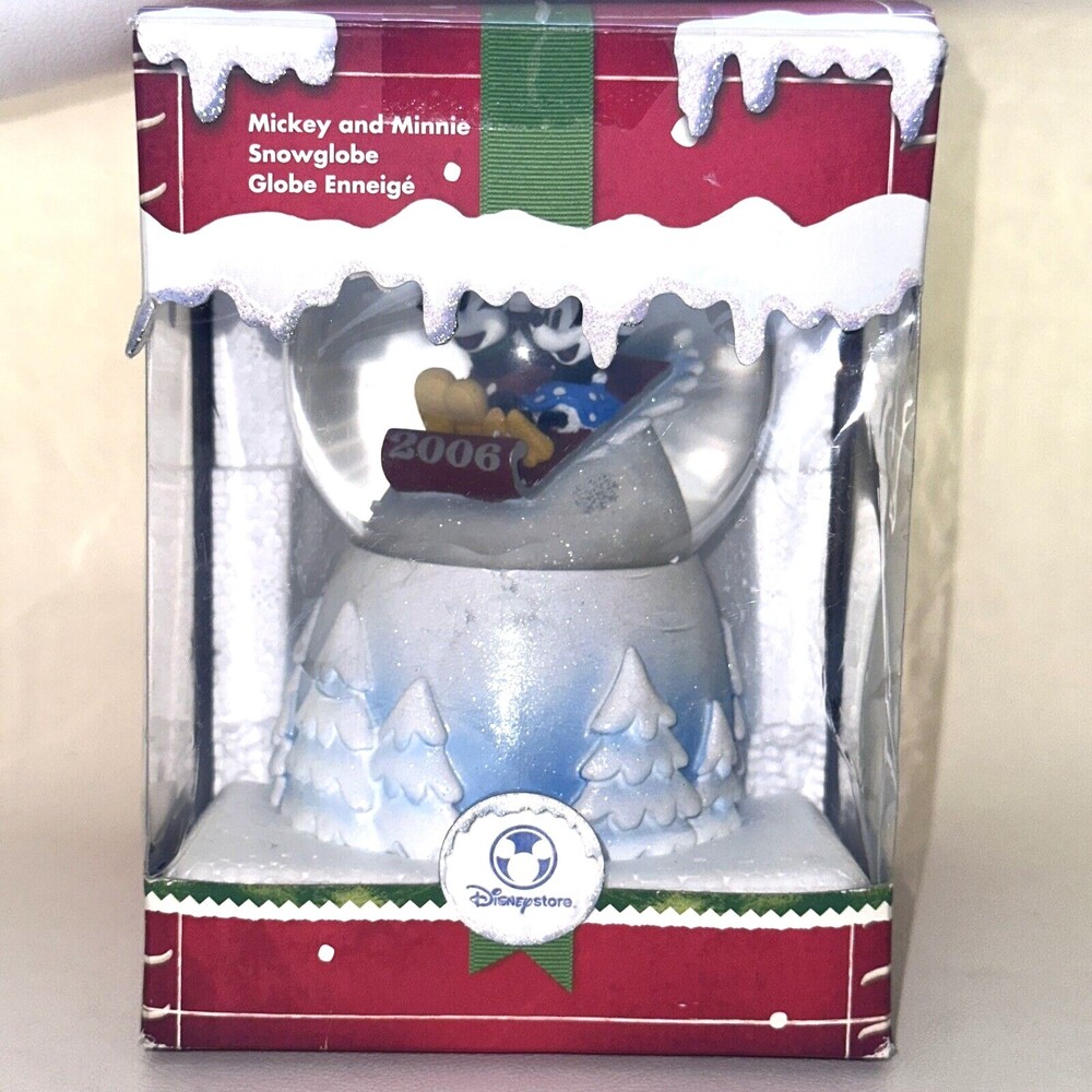 Disney Store Mickey & Minnie Snow Globe Christmas 2006 Snow Sledding NEW